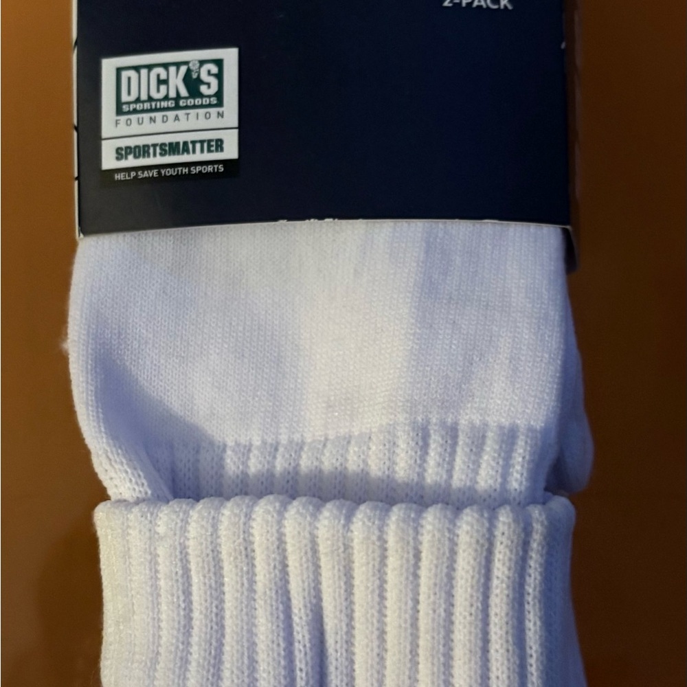 White Men's Socks
